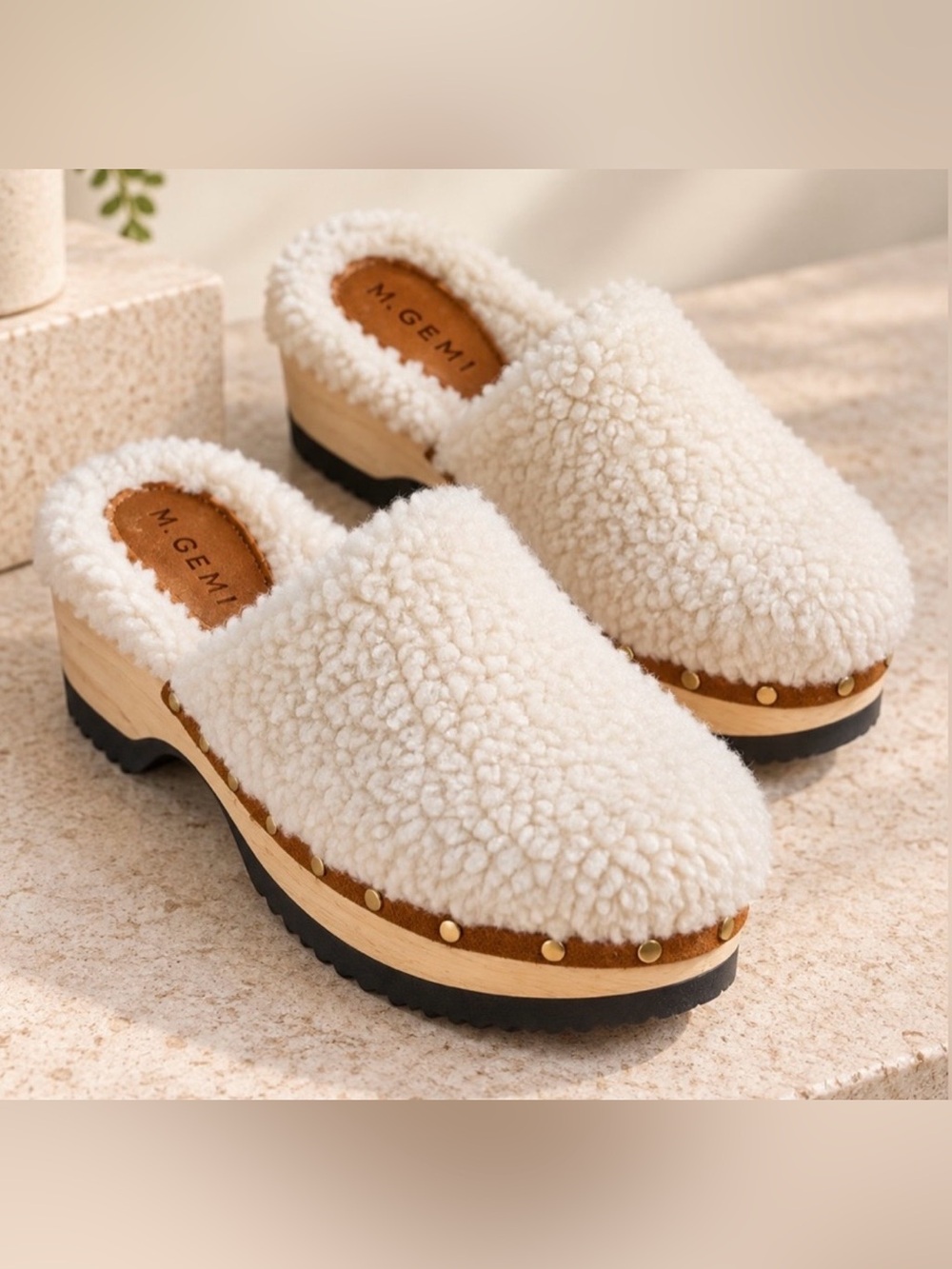 M. Gemi Sherpa Greta clogs sz 42 11 12